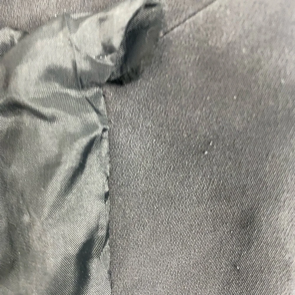 Carlisle Black Silk Vintage Pencil Skirt‎ Size 6